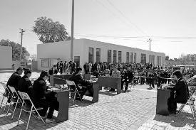 ÄӍӛ \90ĳͥìcͬŮĳl(f)_֮6´Ůˤڵϲ_ߣŮ؂53ꖅ^(q)Ժ_˱ĳ⚢˰һĳͽ4_ʾշЧ429գꖅ^(q)Ժͥ⌢ͥO(sh)ĳסꖅ^(q)R(zhn)Gk lMй_