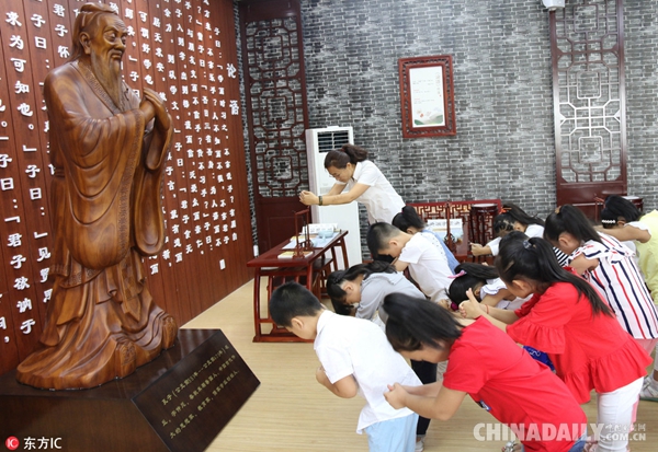 外國網(wǎng)友熱議中國的成功:經(jīng)濟發(fā)展模式值得學習借鑒